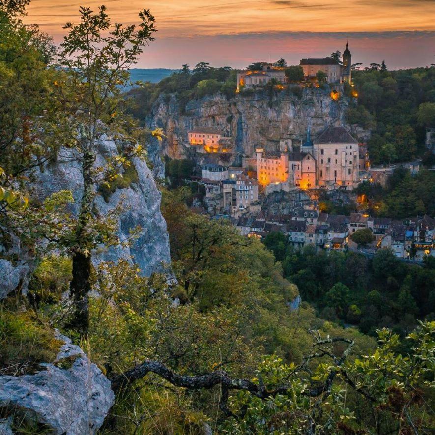 Maison Pierre Loti, Gite Historique Et Spacieux En Vallee De La Dordogne Bretenoux Экстерьер фото